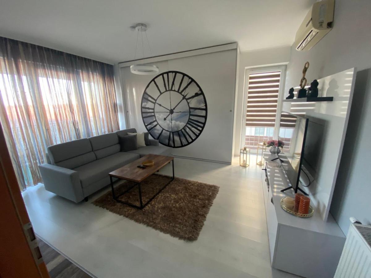 Renko Apartman Miskolc Luaran gambar